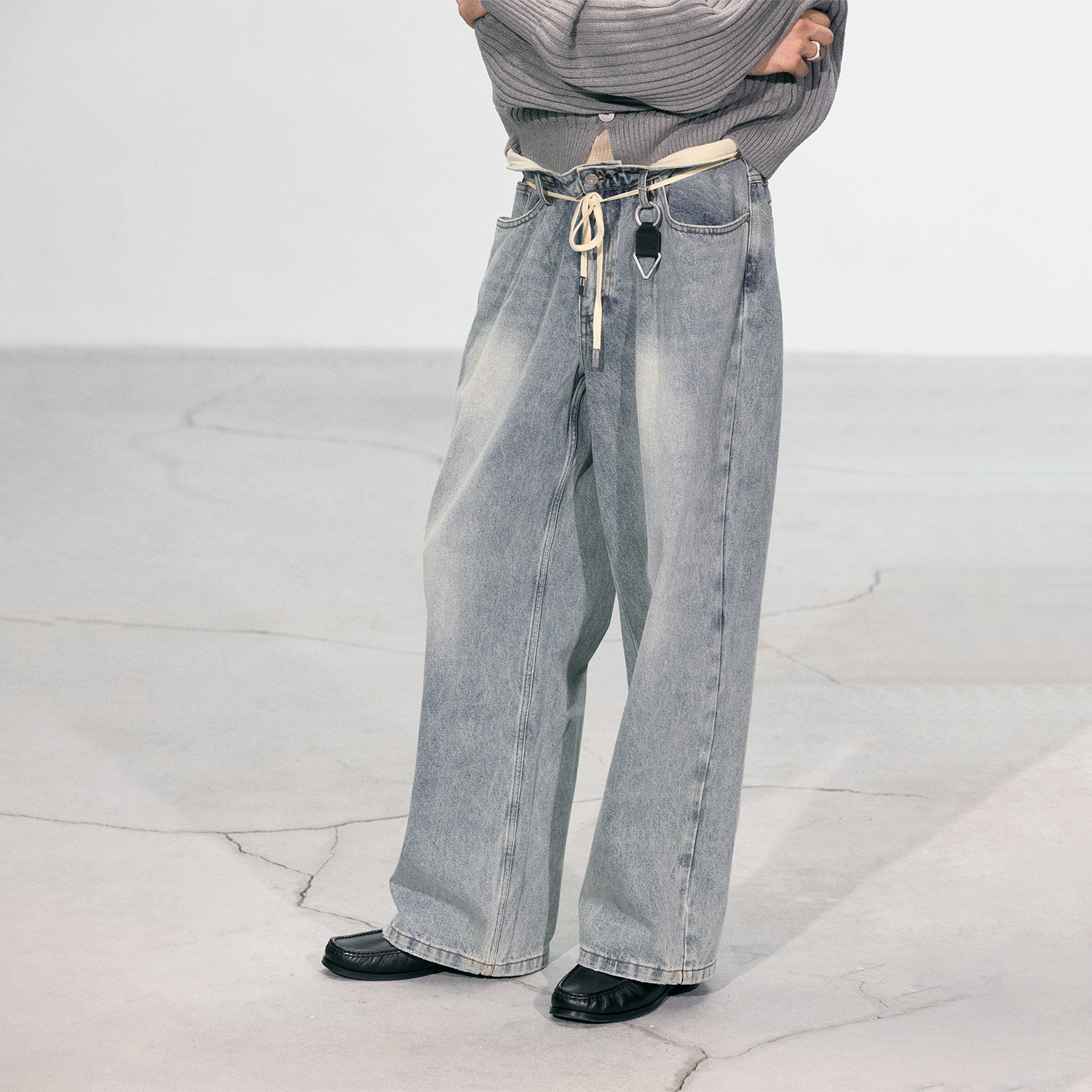 C2H4 Disarray Baggy Jeans 翻折腰部 自然褪色 宽松牛仔裤 #R010