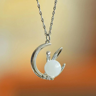天然S925纯银和田玉转运珠月光兔吊坠网红款式包邮附证书礼物饰品