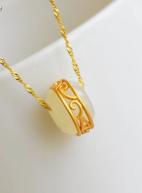 镶嵌路路通附带证书送礼物吊坠