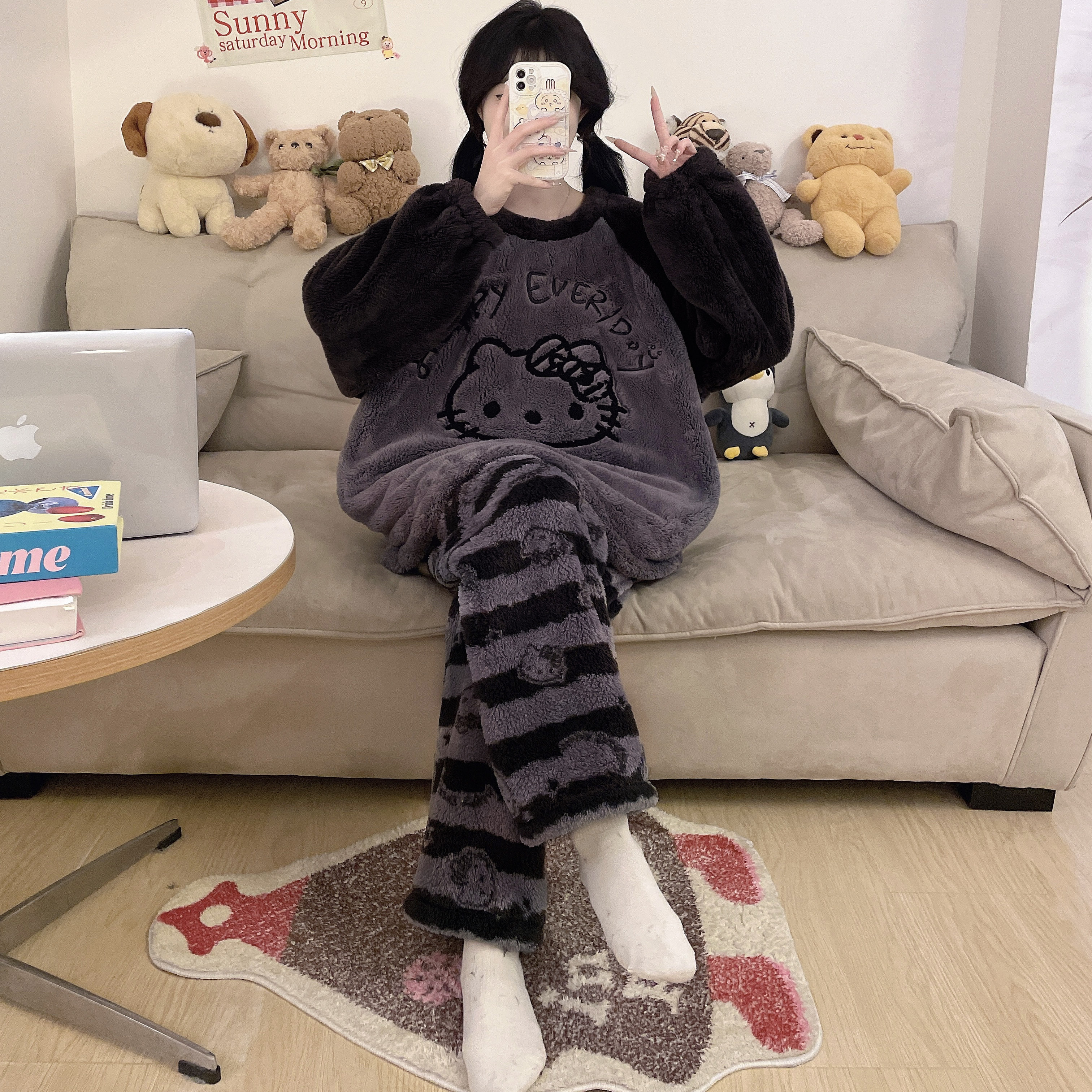 女款珊瑚绒睡衣秋冬季加厚加绒卡通加大码胖MM保暖家居服套装学生