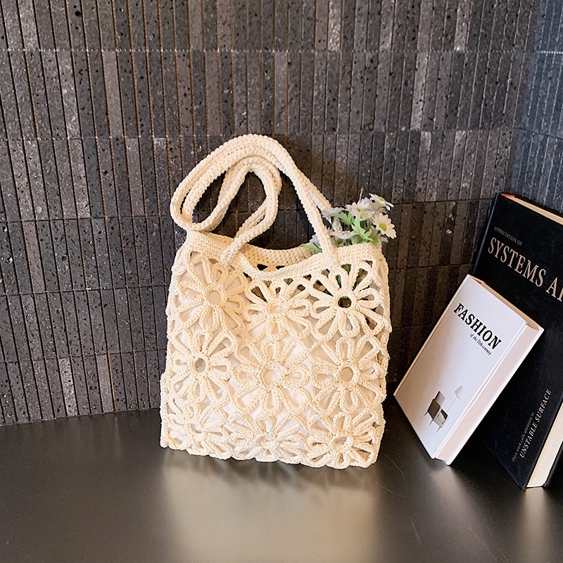 新款小众设计简约编织包海边度假2026春季休闲日常休闲女士托特包