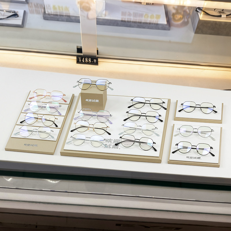 铁木真堂眼镜店柜台展示托盘图片