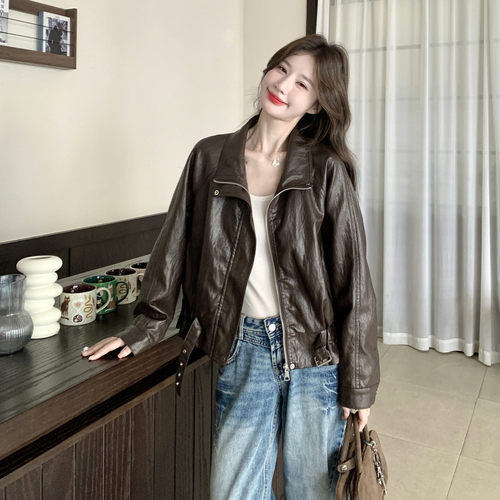 洋气风翻领短款皮衣外套女秋季咖色拉链机车服酷飒减龄今年日式美