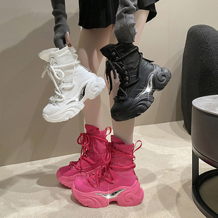 玫红色鞋子新款2023网红爆款马丁靴春秋单靴小个子厚底靴子女短靴