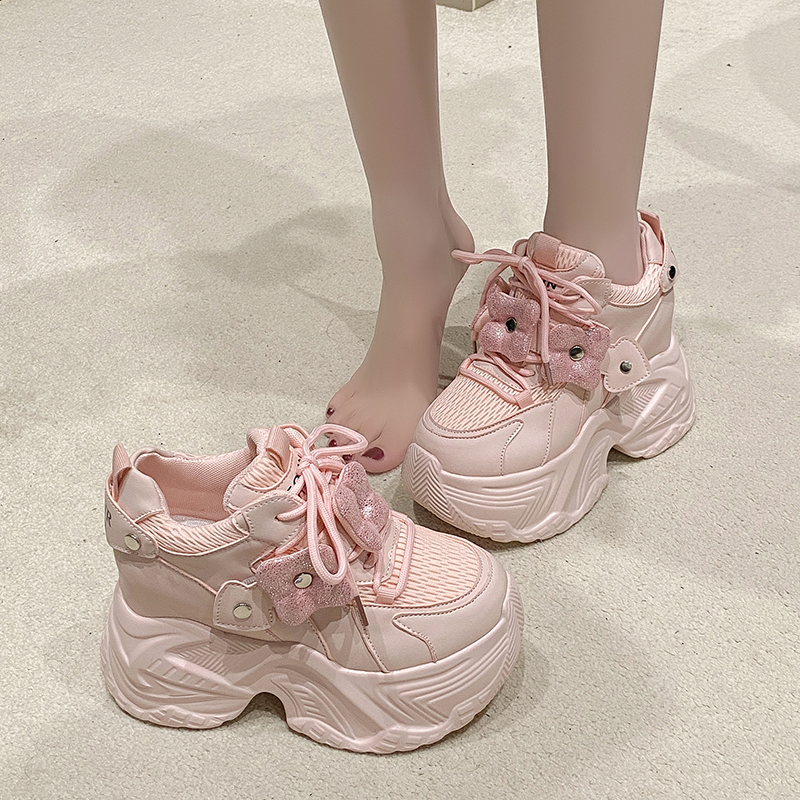 秋季高级感粉色休闲运动鞋