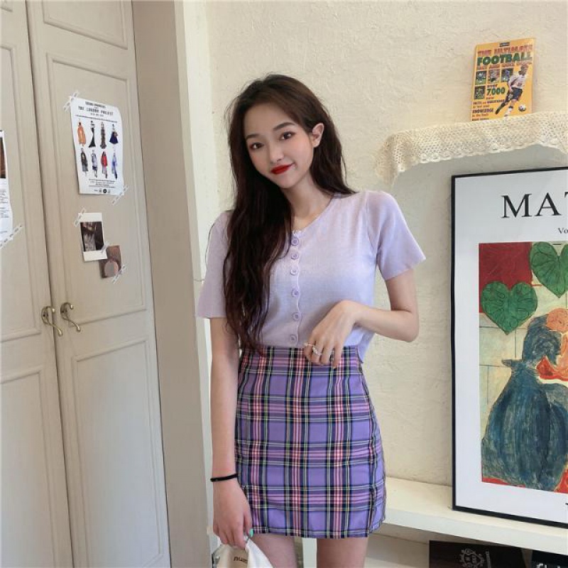 夏季新款韩版修身短袖针织开衫女短款上衣高腰包臀格子半身裙套装在类目 模玩/动漫/周边/cos/桌游, Cosplay服饰/道具/服务, Cosplay女装中 - 来自Buy2taobao.com提供专业的淘宝代购服务