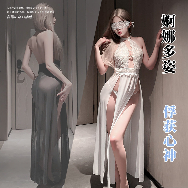 大码蕾丝网纱水钻心形挂脖长裙女