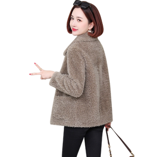 2022新款海宁颗粒绒皮草外套女短款羊剪绒皮毛一体羊羔毛大衣冬季