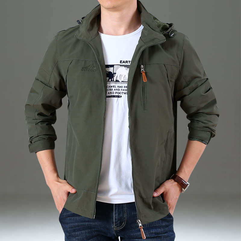 吉普盾外套男春秋薄款宽松男装秋装休闲中年户外冲锋上衣男夹克潮