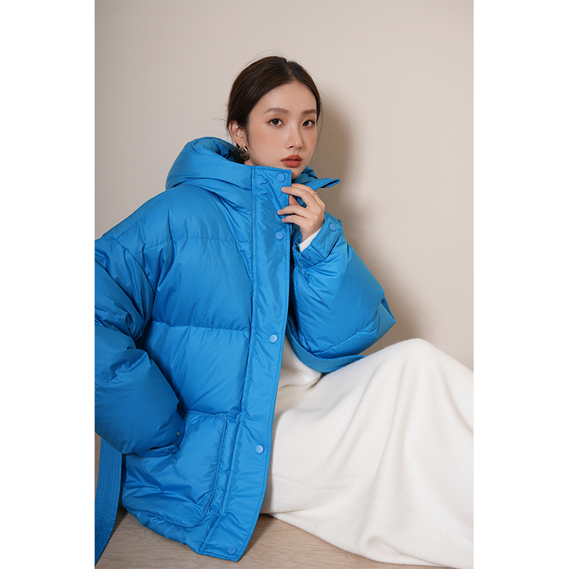 竹依依蓝色短款90白鹅绒羽绒服女冬2025新款加厚连帽高级感超好看