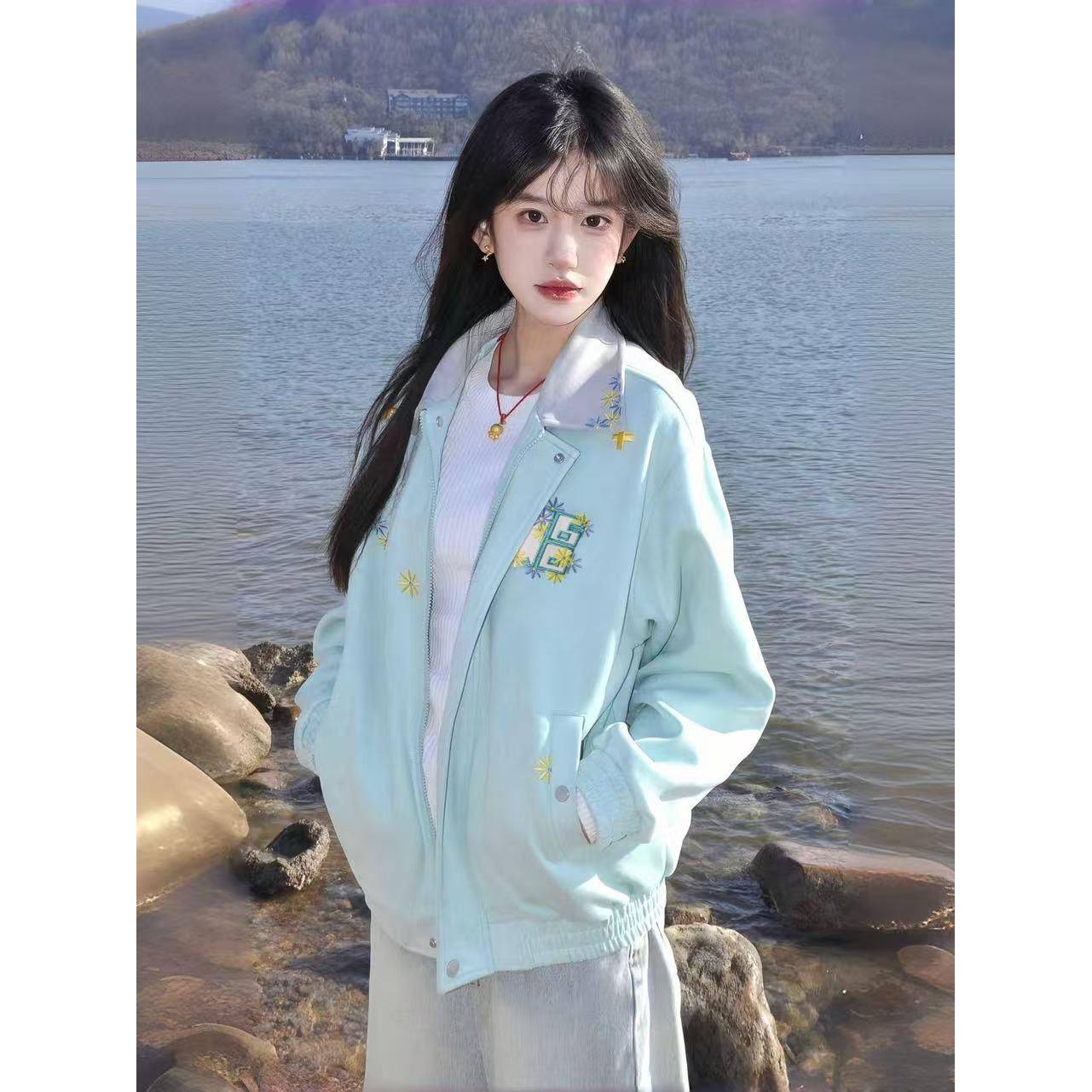 韩系雏菊休闲运动夹克女秋季新款港风百搭刺绣开衫棒球服上衣潮