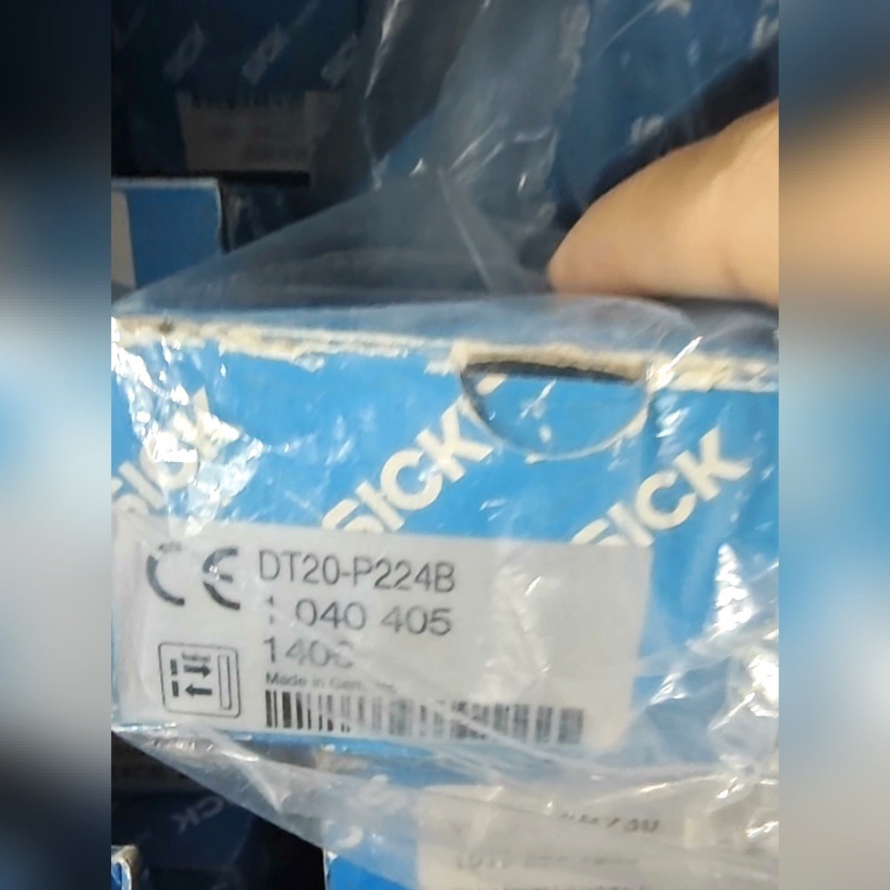 西克SICK传感器DT20-P224B 1040 4 议价