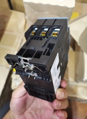 接触器3RT2036-1AF002台电压11 议价
