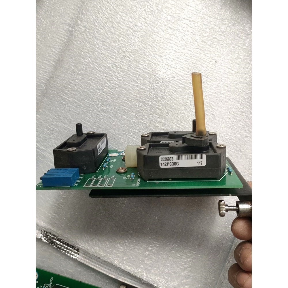 142PC30G压力传感器HONEYWELL霍尼韦尔实物图 议价