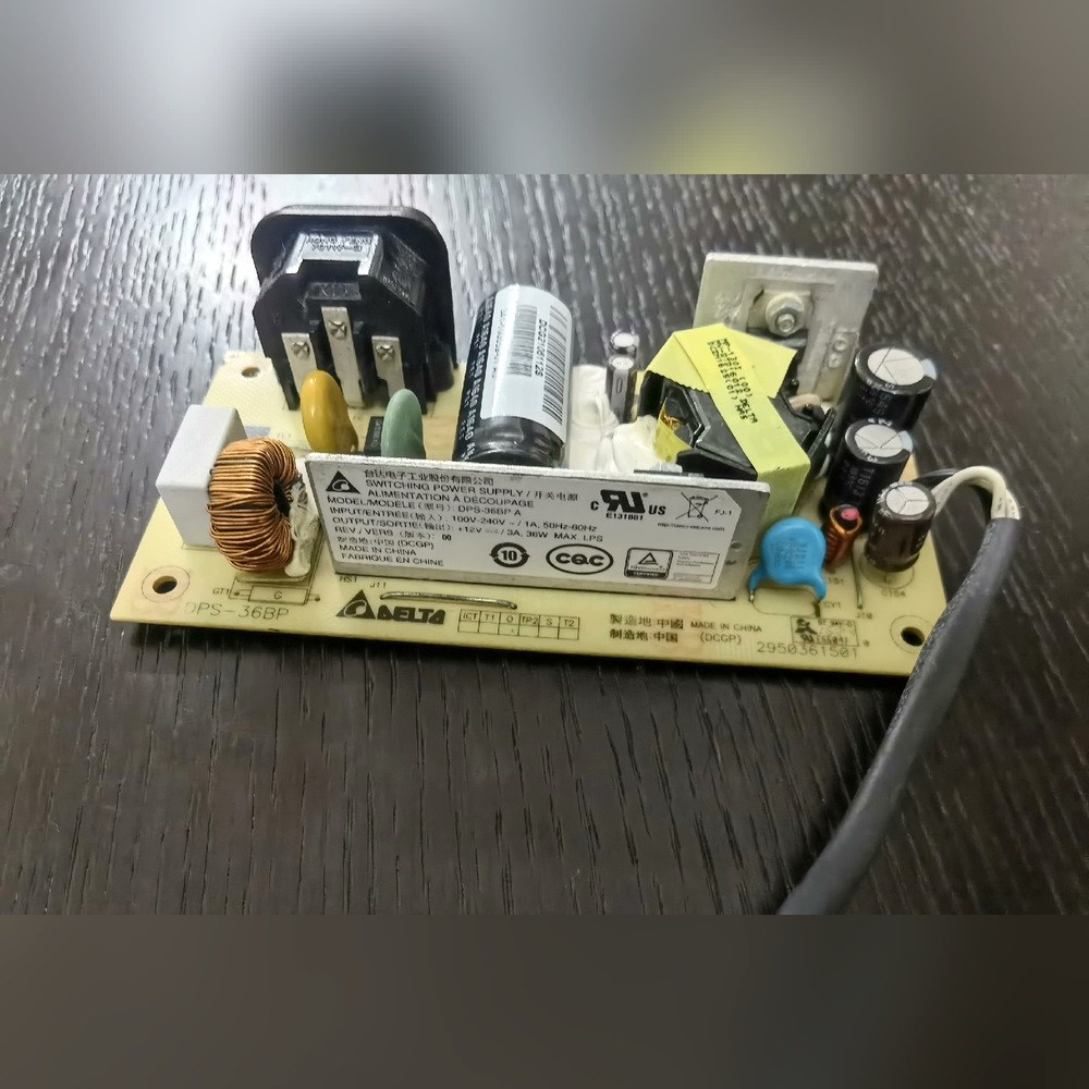 C2960L-24电源 341-100559-01 341- 议价