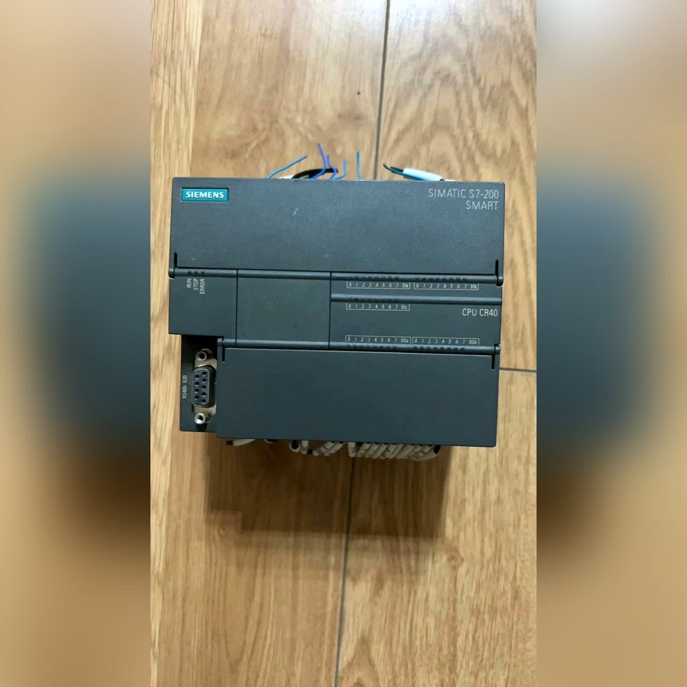 PLC. 6ES7 288-1CR40-0AA01 带 议价