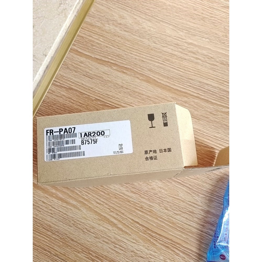 三菱变频器700外置手操器面板FR-PA07.有5块 议价