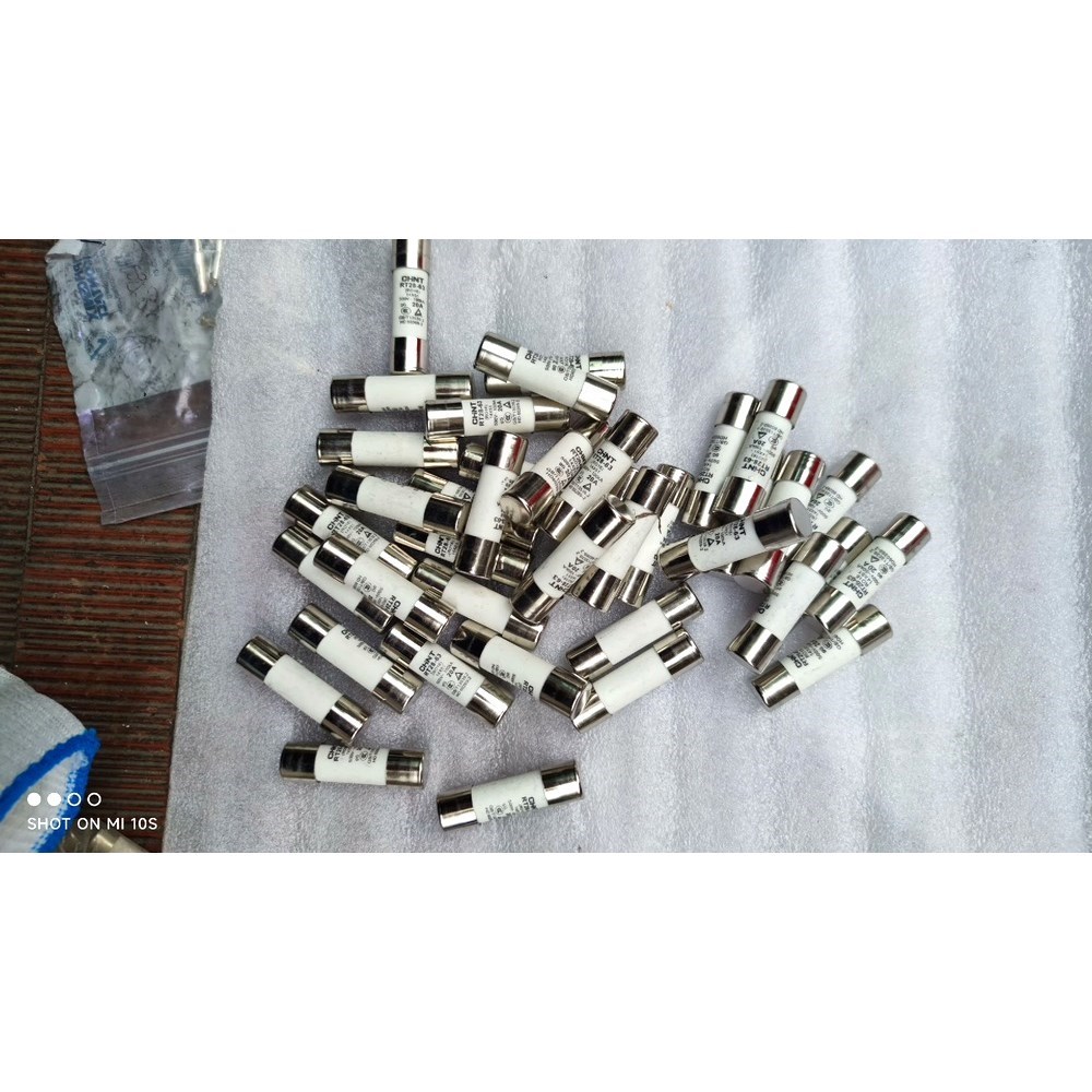 正泰熔断器熔芯 RT28-32 16个 议价