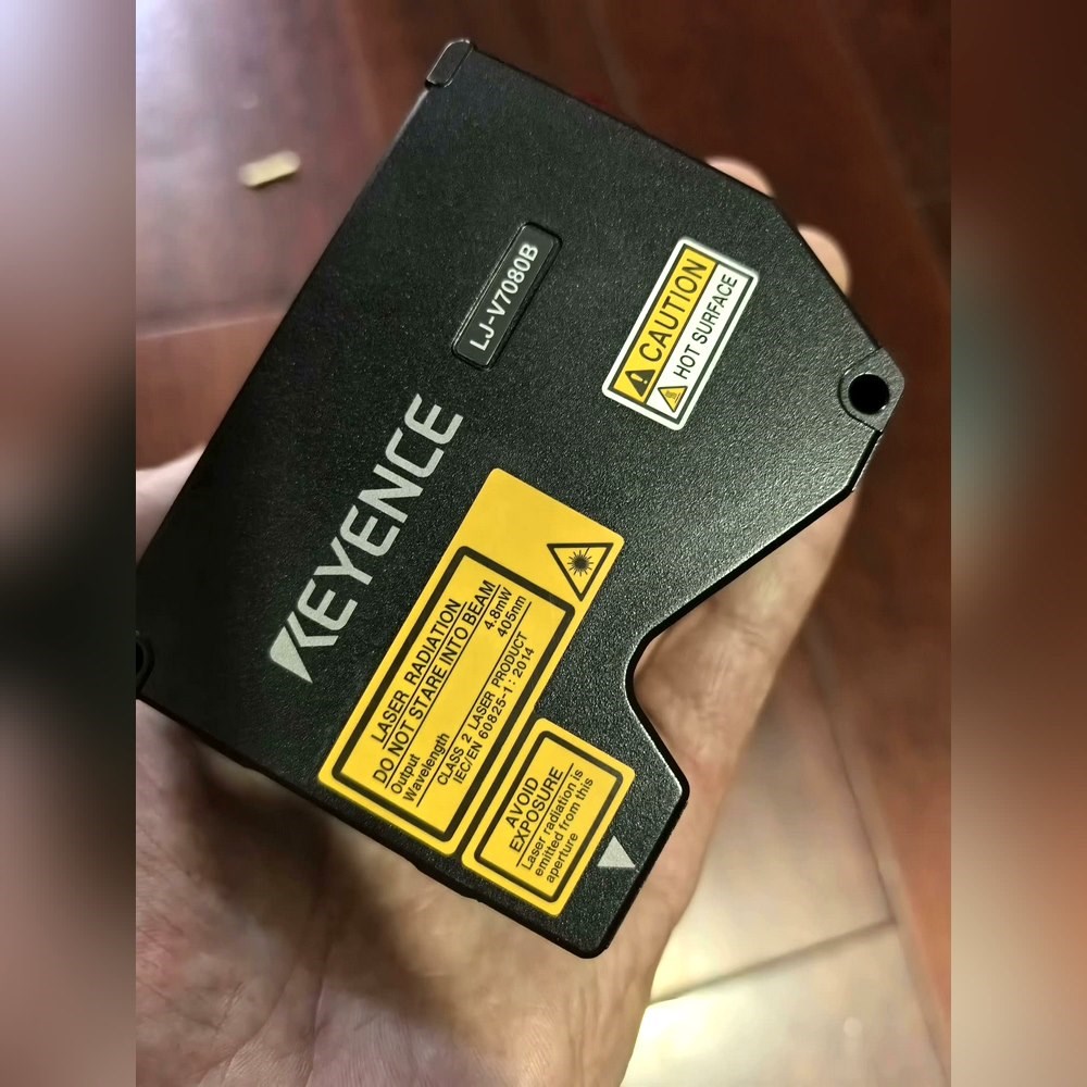 基恩士LJ-V7080B!升级版!轮廓激光头!议价 议价