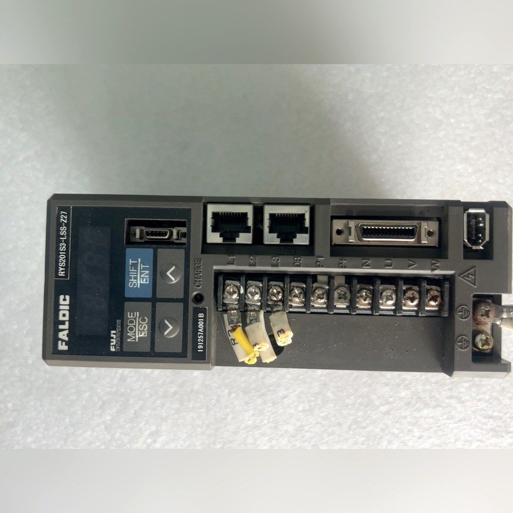 富士伺服驱动器RYS201S3-LSS-Z27检查完好有 议价