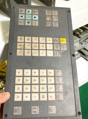 1P 6FC5603-0AC13-1AA0 按键板 拆 议价