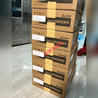 三菱原装GT2512-WXTBD触摸屏、现货一台 议价