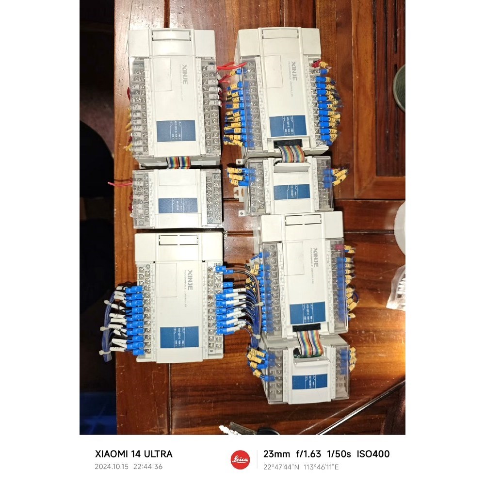 信捷XC5-32T-E带拓展模块成色如图实物拍摄有需要 议价