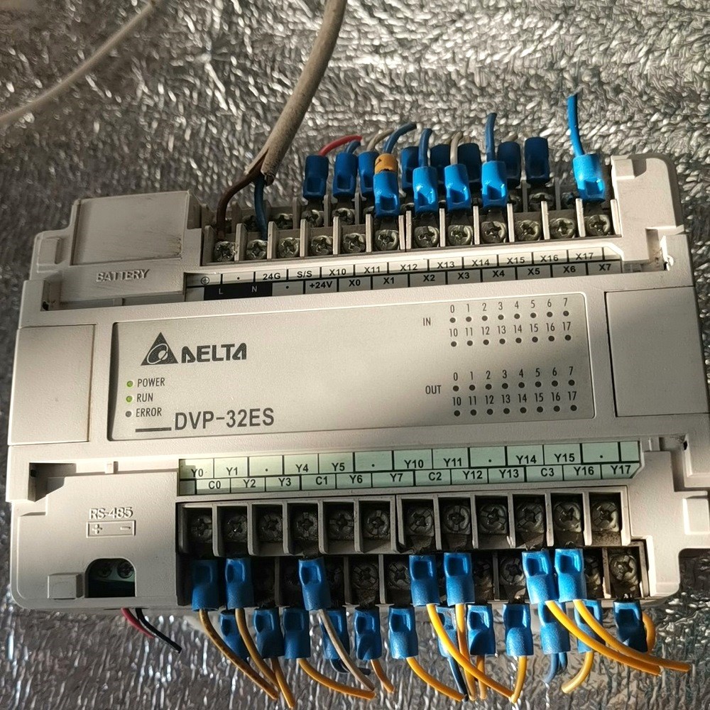 PLC DVP32ES00T2 件 功能包好 实 议价