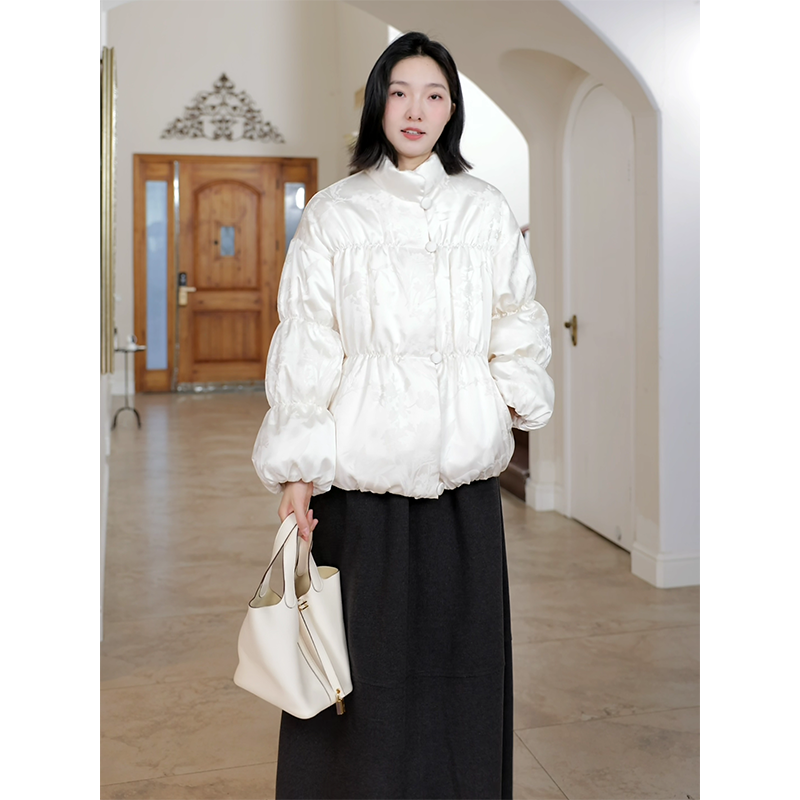 郭九九呢 冬季新款羽绒服90白鸭绒立领同花苞外套花边绒感半裙