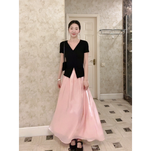 郭九九呢 V领国风弹力显瘦木耳边上衣女夏季百搭流光伞摆半身裙