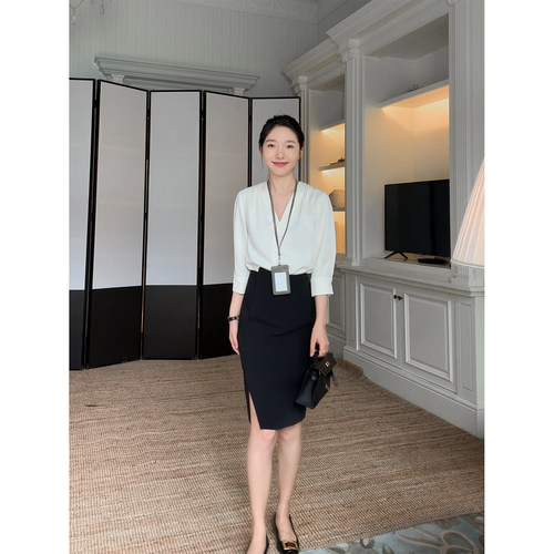 郭九九呢 气质通勤缎面v领显瘦衬衫夏季新款上衣不规则西装半身裙