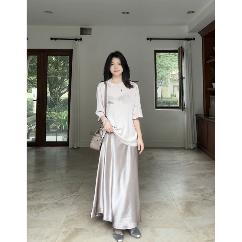 郭九九呢 棉气质蝴蝶结印花圆领短袖T恤夏季上衣显瘦缎面半身裙