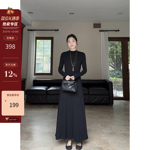 长款 极简收腰中领内搭打底小黑裙女冬季 连衣裙 加绒经典 郭九九呢