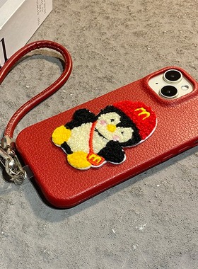 红色刺绣企鹅适用苹果17手机壳iPhone16e新年15promax马年14plus带13pro挂绳12mini简约11可爱se4仿皮air女xr