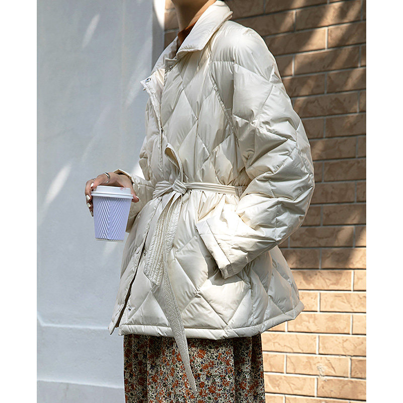 菱格羽绒服女2021年新款轻薄小个子修身收腰鸭绒冬季系带短款外套