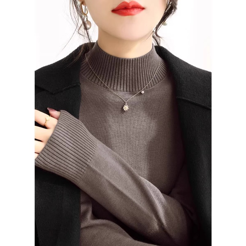 时尚咖色高领针织衫女士秋加厚保暖配大衣修身内搭打底1127e