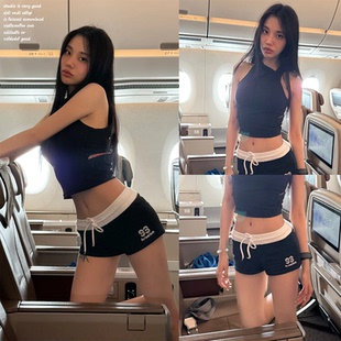 夏 Ariseism 辣妹撞色低腰运动短裤 女设计感休闲黑色三分热裤