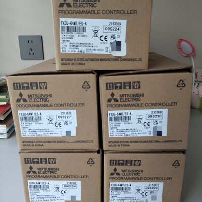 议价FX3U-64MT/ES-A全新台版，装盒齐全，
