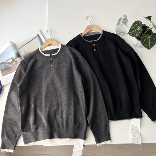 两粒扣半开领男士针织衫