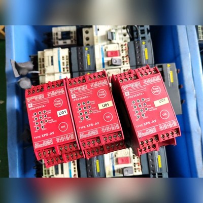 XPS-AV施耐德安全继电器 XPSAV11113P 议价