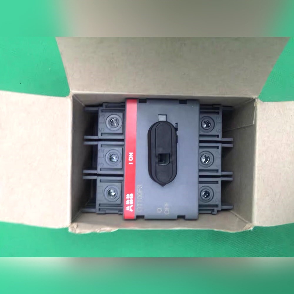 OT100F3 原装ABB隔离开关3P 100A导轨安装 议价