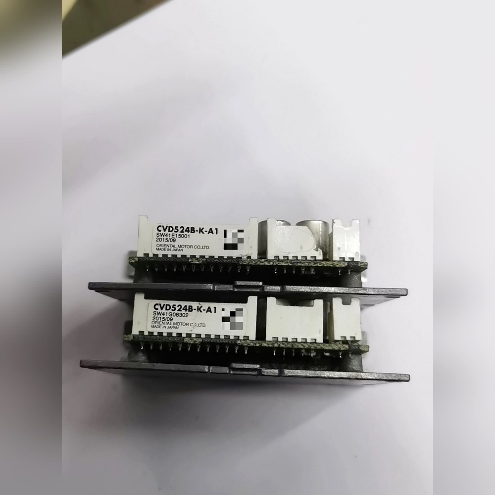 东方步进驱动器CVD524B-K-A1日本原装成色如 议价