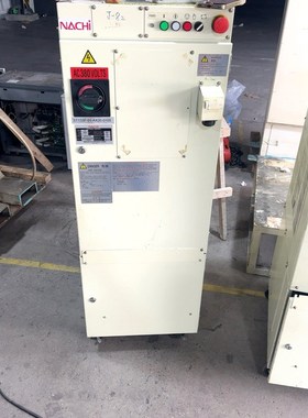 那智机器人便宜出AX20ST133F-01-AX20无 议价