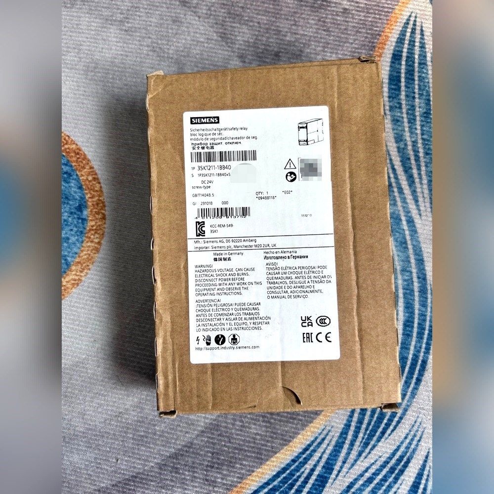 3SK1211-1BB40安全继电器 实拍图正 议价