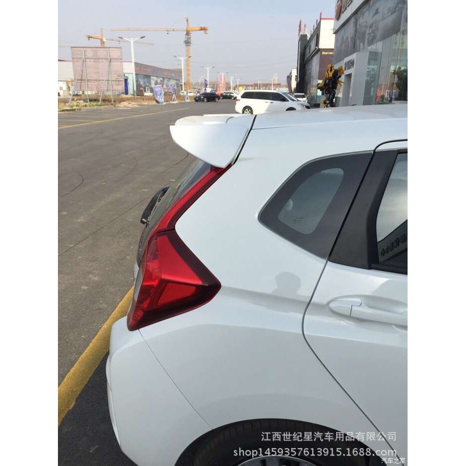 适用于14-15飞度rs带灯尾翼