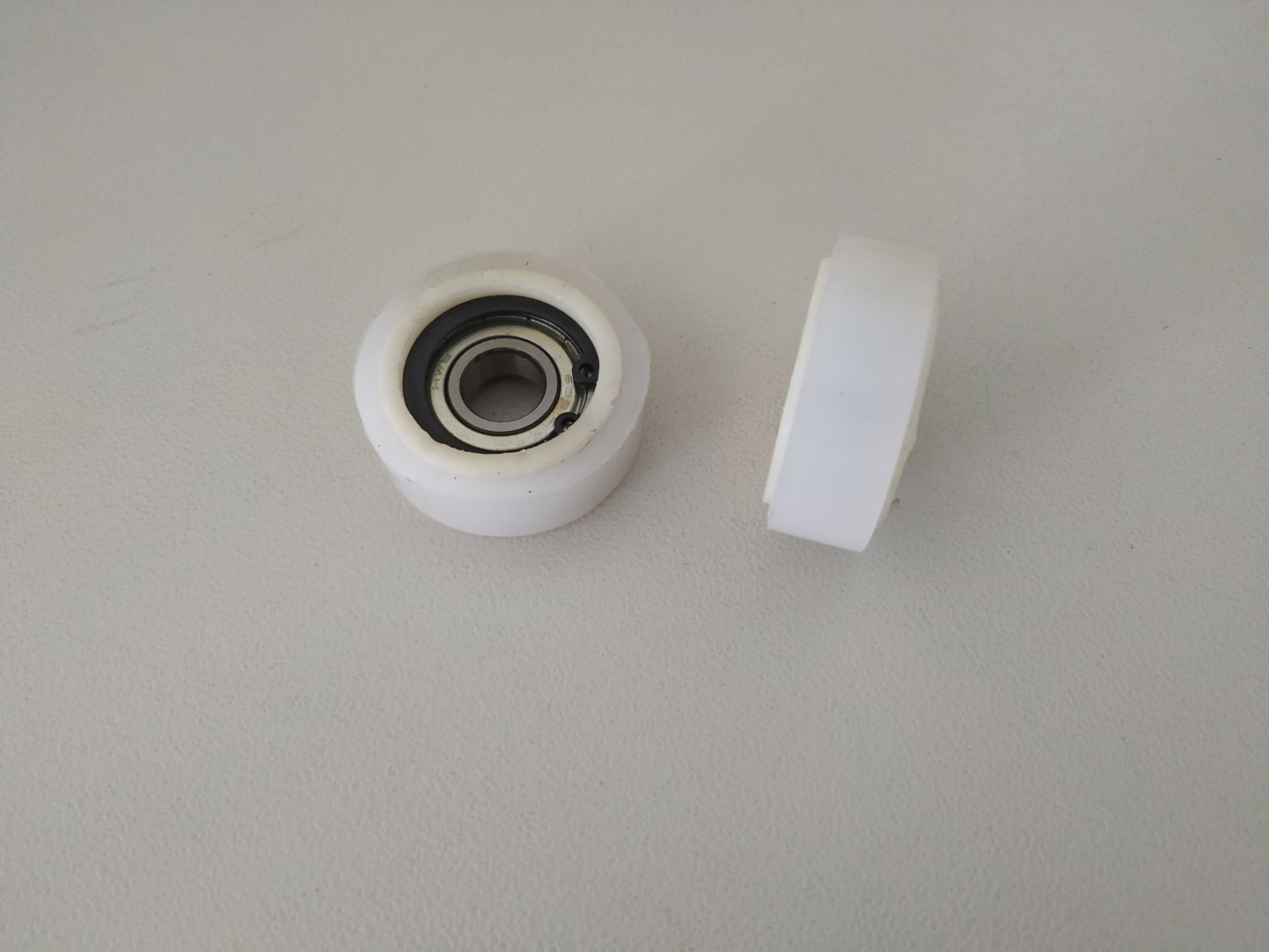 美捷伦 余特 兄弟牌FRD-1000型墨轮连续封口机 印字白色硅橡胶轮