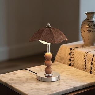 中古风台灯卧室床头灯法式复古布艺小夜灯书桌灯书房间氛围小台灯