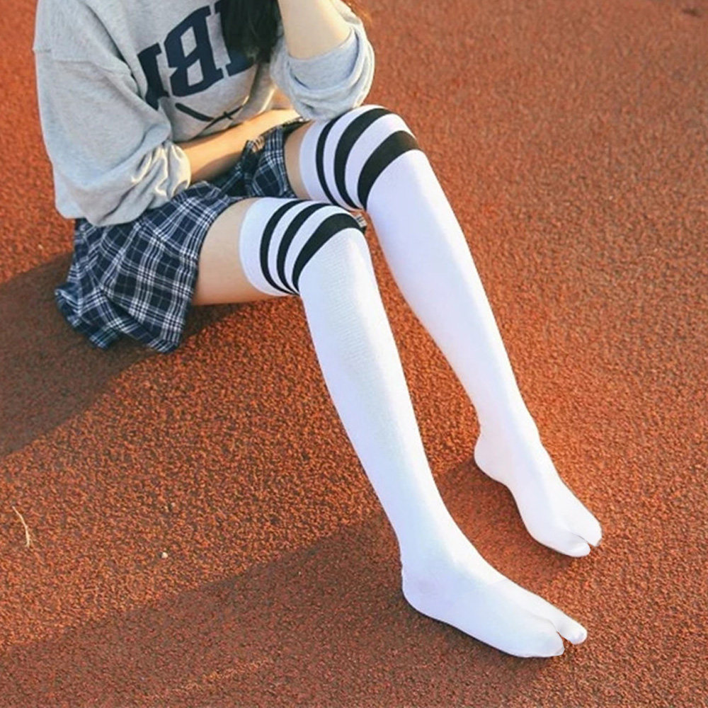 二趾袜子三杠白色天鹅绒jk过膝