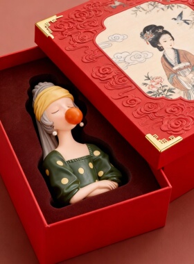 复古宫廷风红色礼盒限量摆件