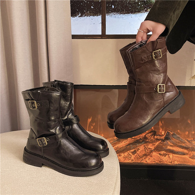 英伦风皮带扣马丁靴女款2025秋季新款平底时尚百搭圆头短靴子黑色